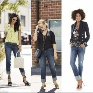 CABI Jeans Womens 10 Slim Boyfriend Style 3045 med wash distressed lightweight